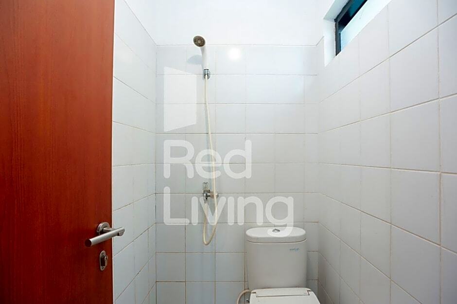 Чипутат: RedLiving Apartemen EcoHome - DeLouvre Tower A Suginoki
