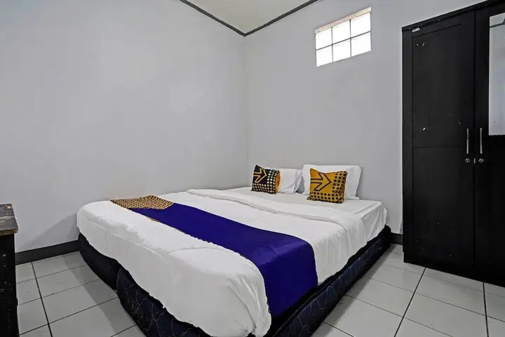 Семаранг: OYO 92512 Atlanta Guesthouse