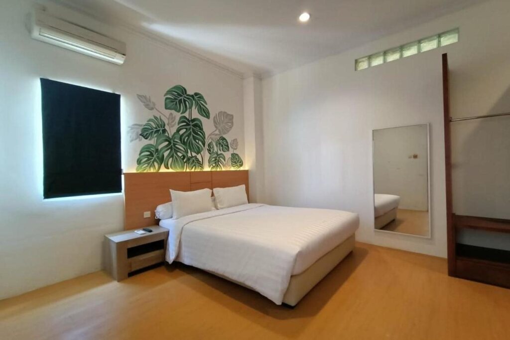 Джаяпура: Front One Green Boutique Hotel Abepura