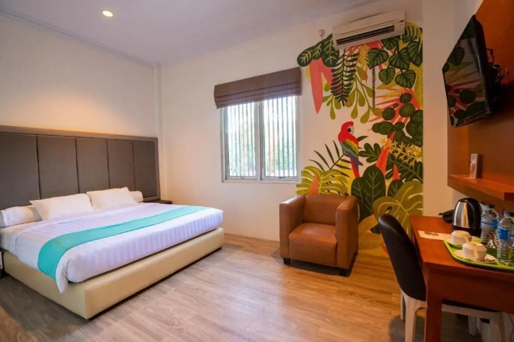 Джаяпура: Front One Green Boutique Hotel Abepura