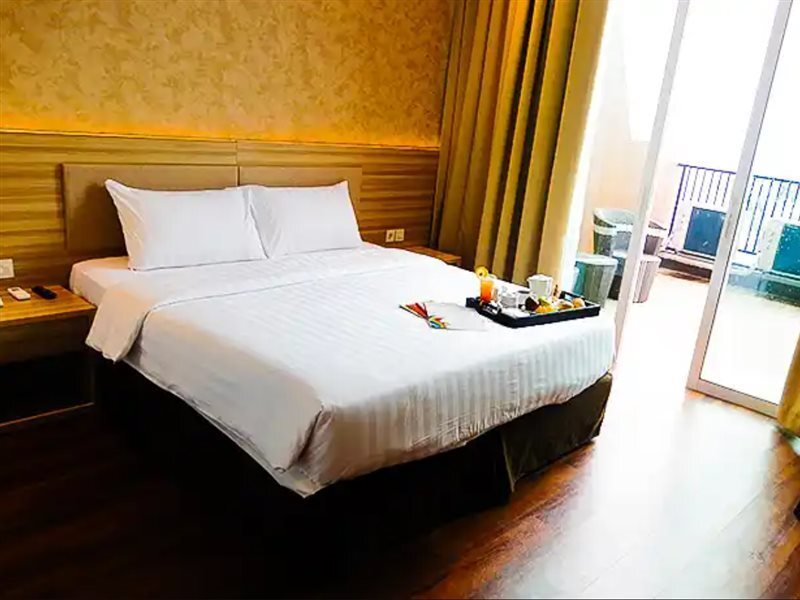 Мамуджу: Maleo Town Square Hotel