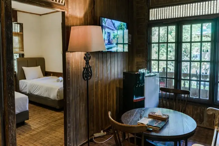 Педжаракан: Menjangan Ecolodge