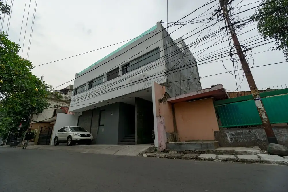Джакарта: Residence Stasiun Tebet Syariah by OYO Rooms