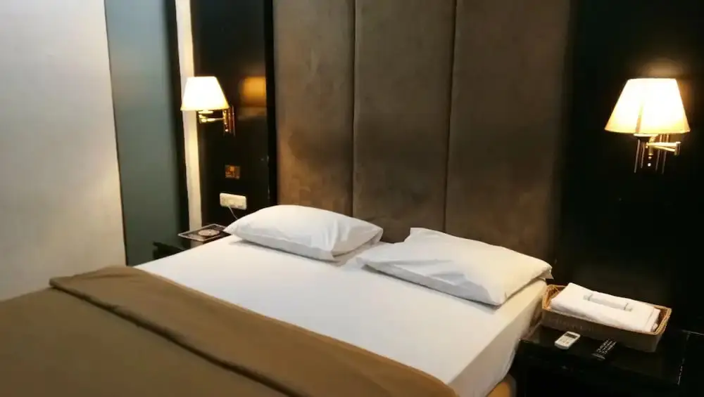 Джакарта: C'One Hotel Cempaka Putih
