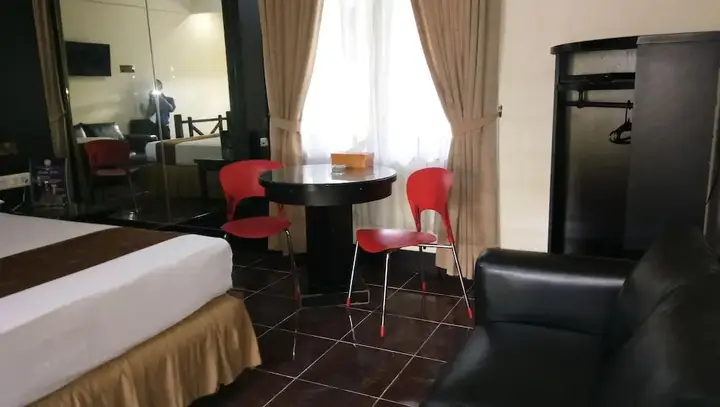 Джакарта: C'One Hotel Cempaka Putih