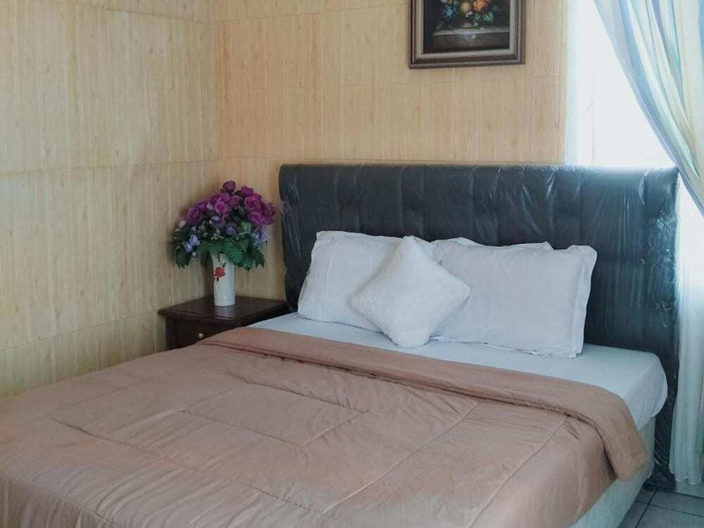 Чипанас: Villa Kota Bunga Anggrek