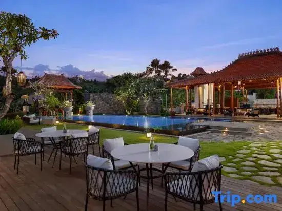 Беноа: The Tulou Bali by Nakula
