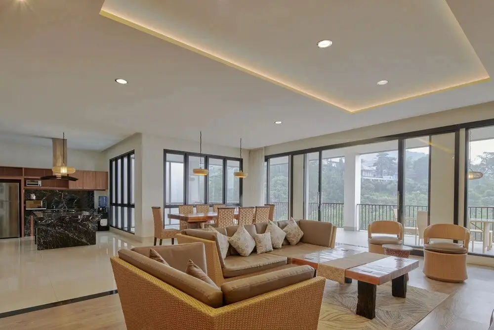 Бандунг: Indah 2 Villa 10 bedrooms with a private pool