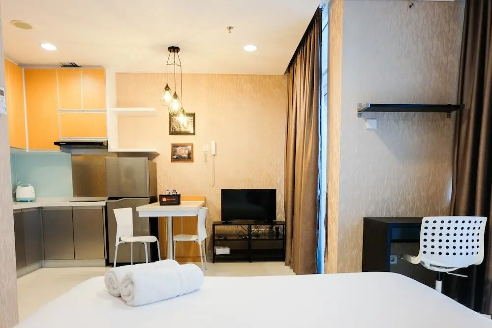 Южный Тангеранг: Compact Brooklyn Alam Sutera Studio Apartment