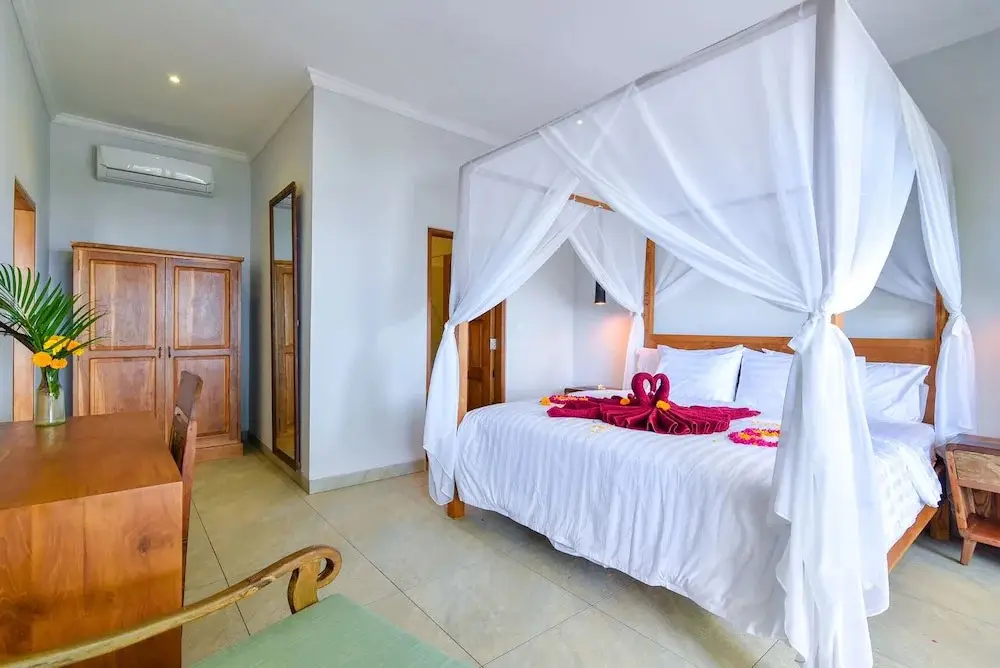 Сукасада: Spice House inn Upstair