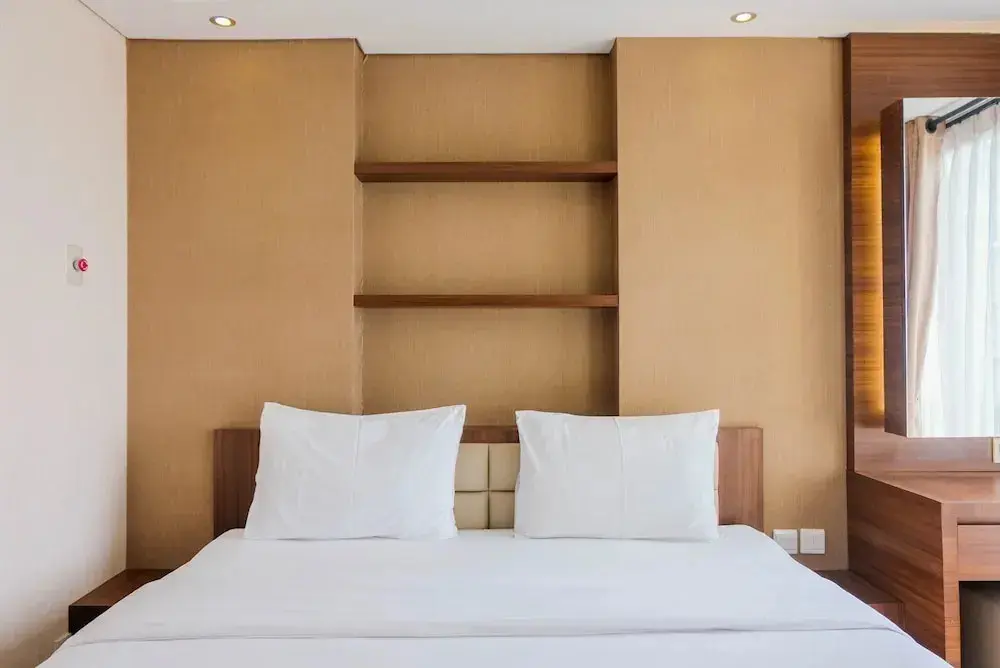 Южный Тангеранг: Trendy and Convenient Studio Bintaro Plaza Apartment