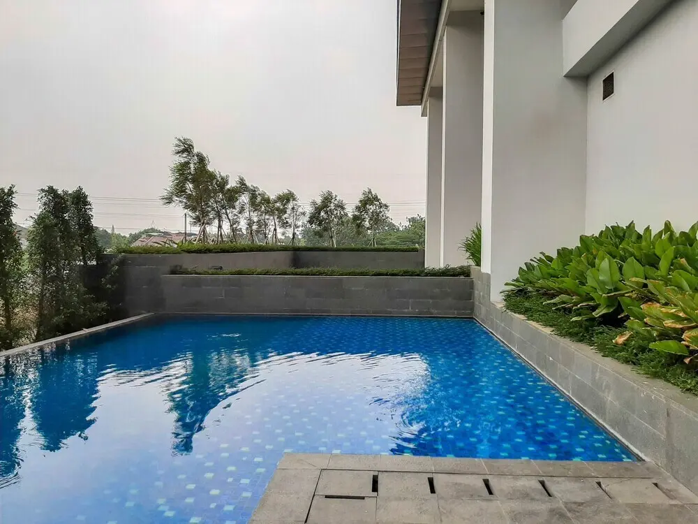 Южный Тангеранг: Stylish and Convenient Studio Bintaro Plaza Apartment