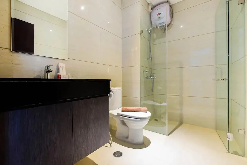 Южный Тангеранг: Spacious and Artsy Studio Apartment at Brooklyn Alam Sutera