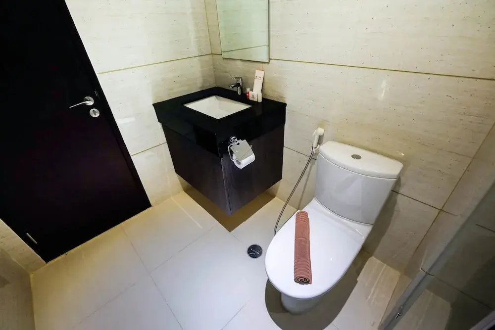 Южный Тангеранг: Spacious and Artsy Studio Apartment at Brooklyn Alam Sutera