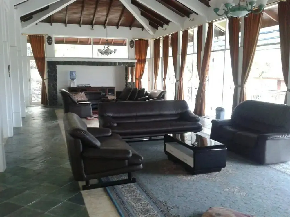 Чипанас: Villa Kota Bunga Happy AA2-11