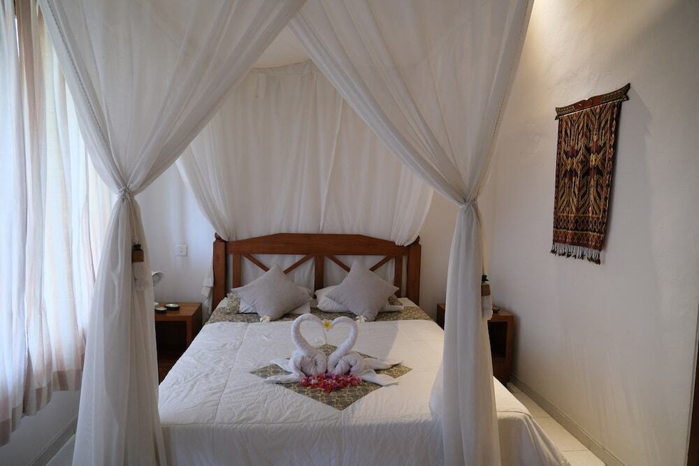 Кубу: Retreat Villa Toraja Baturinggit