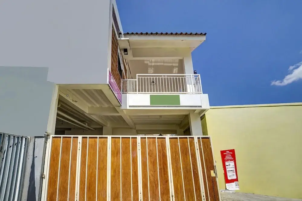 Джокьякарта: Super OYO 91173 Guesthouse King Puntodewo