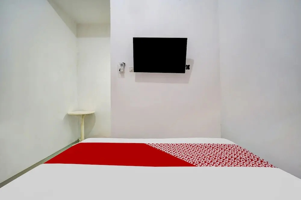Джокьякарта: Super OYO 91173 Guesthouse King Puntodewo