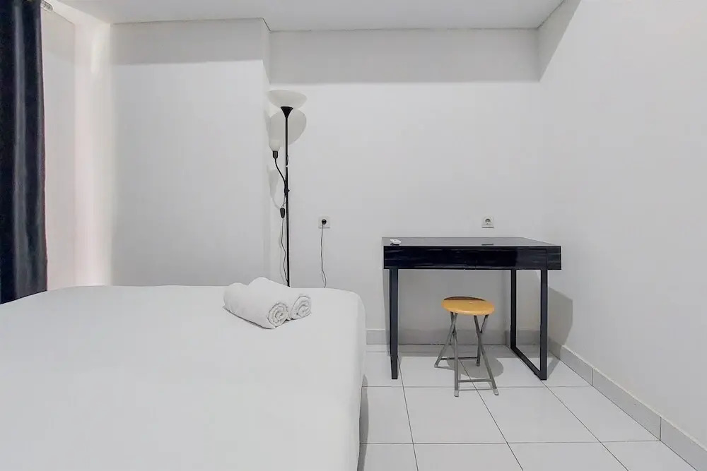 Legok: Homey And Best Deal 1Br Casa De Parco Apartment