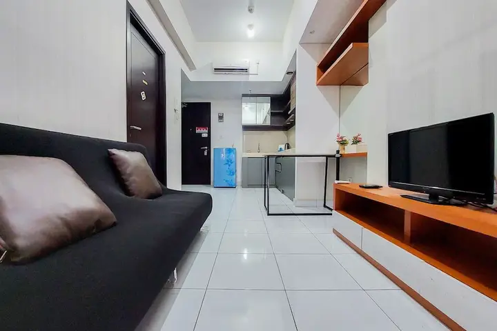 Legok: Homey And Best Deal 1Br Casa De Parco Apartment