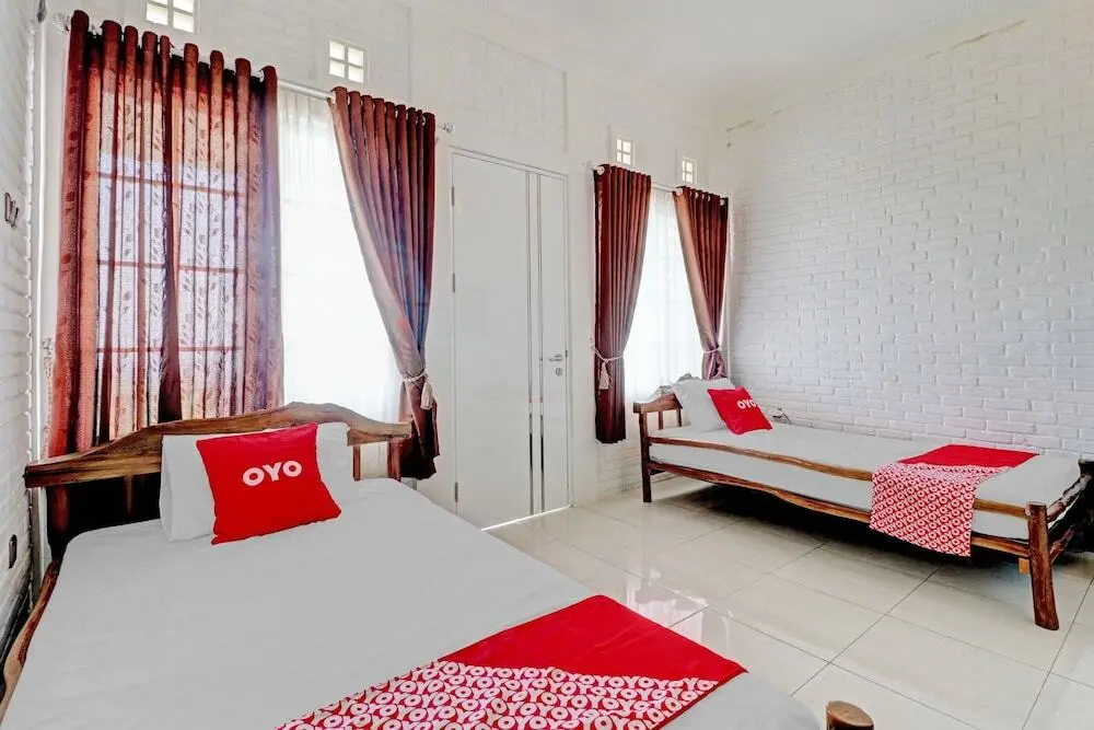 Бандунг: Super OYO Collection O 90617 Rumah Oma Opa Syariah