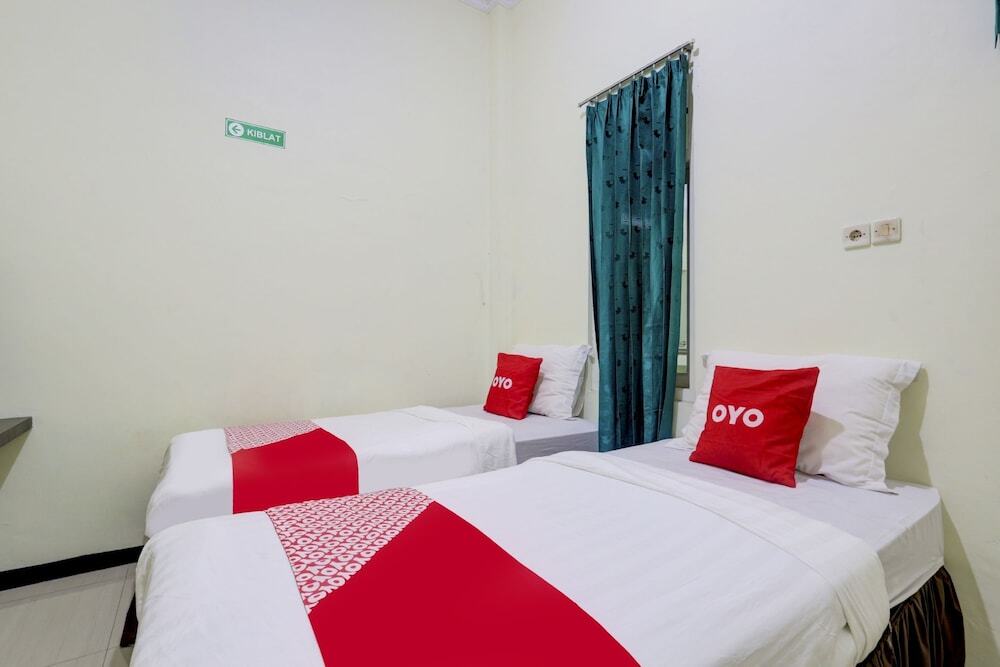 Кудус: Capital O 90709 Djati Guest House