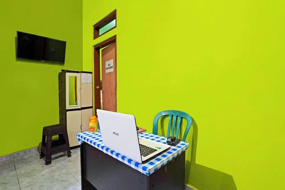 Гресик: SPOT ON 92786 Homestay Barokah