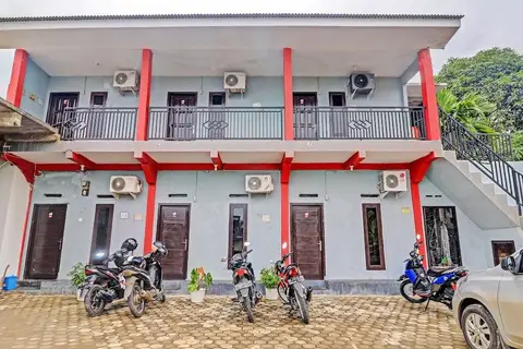 OYO 91022 STeZe Homestay Syariah — фото 1