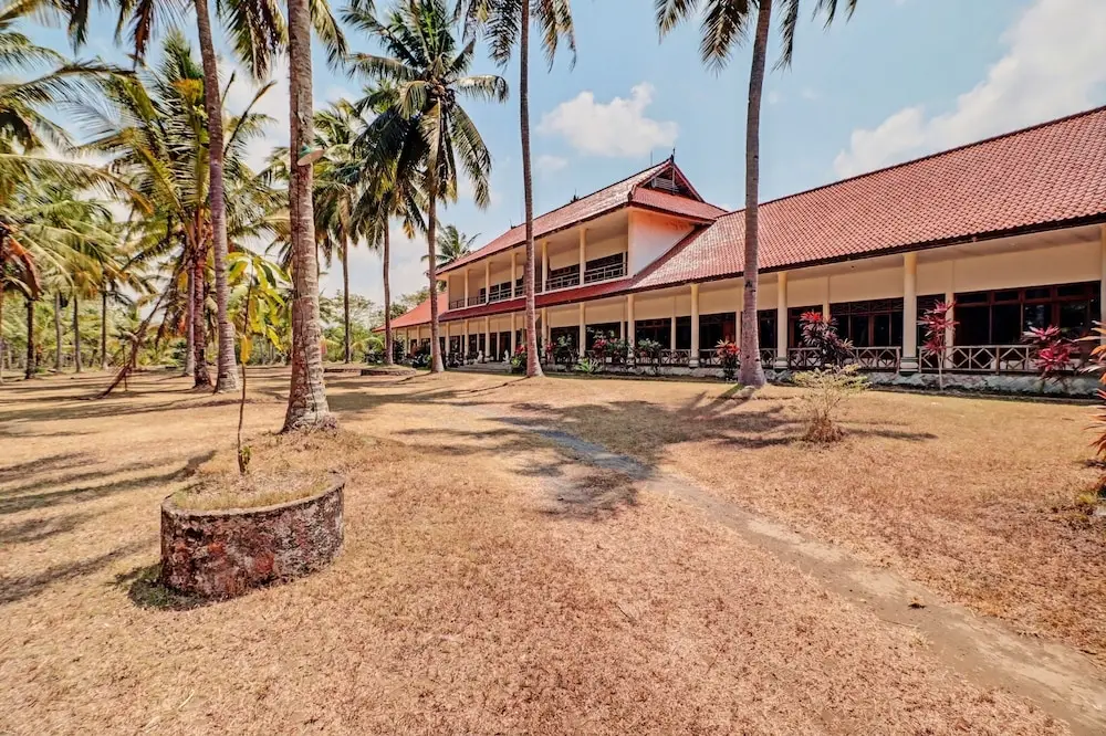 Негара: Capital O 93236 Hotel Hapel Negara