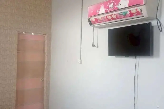Пеканбару: SPOT ON 93270 Handisa Homestay SyariahNearKedai Kopi Atien