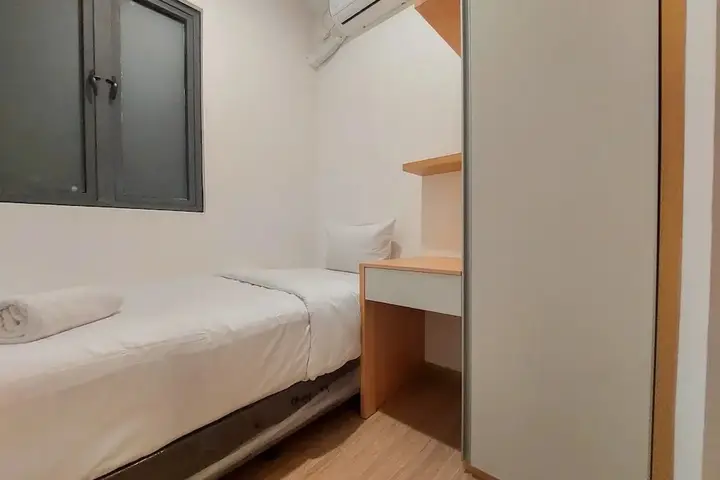 Legok: Exclusive And Homey 3Br Sky House Bsd Apartment