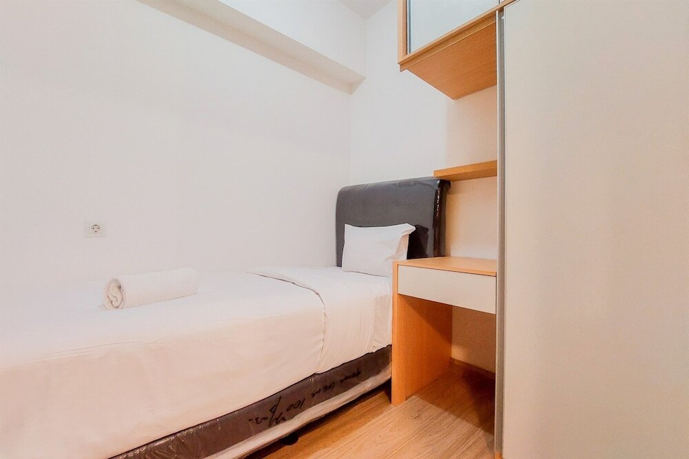 Legok: Exclusive And Homey 3Br Sky House Bsd Apartment