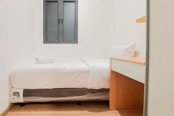 Legok: Exclusive And Homey 3Br Sky House Bsd Apartment