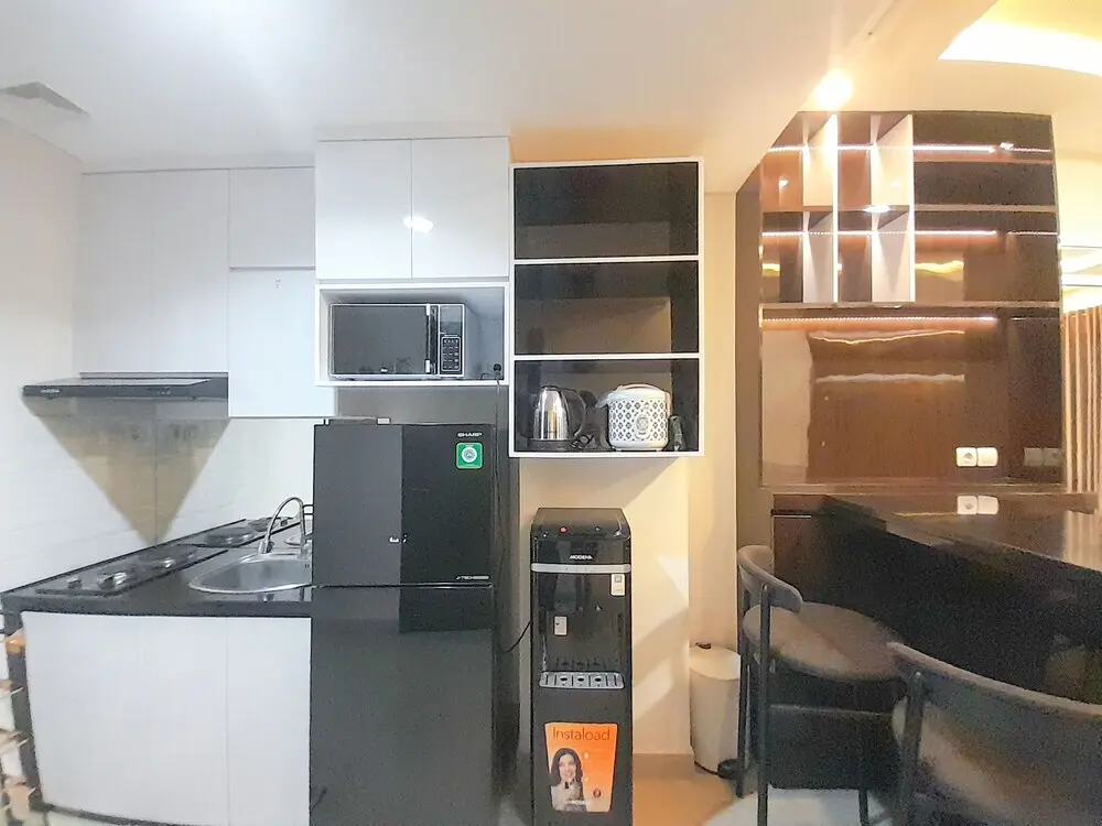 Ngaglik: Spacious And Elegant 1Br At Patraland Amarta Apartment