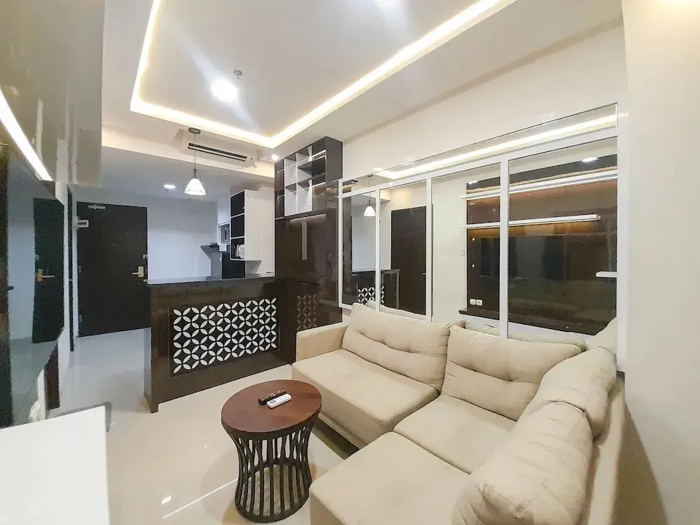 Ngaglik: Spacious And Elegant 1Br At Patraland Amarta Apartment