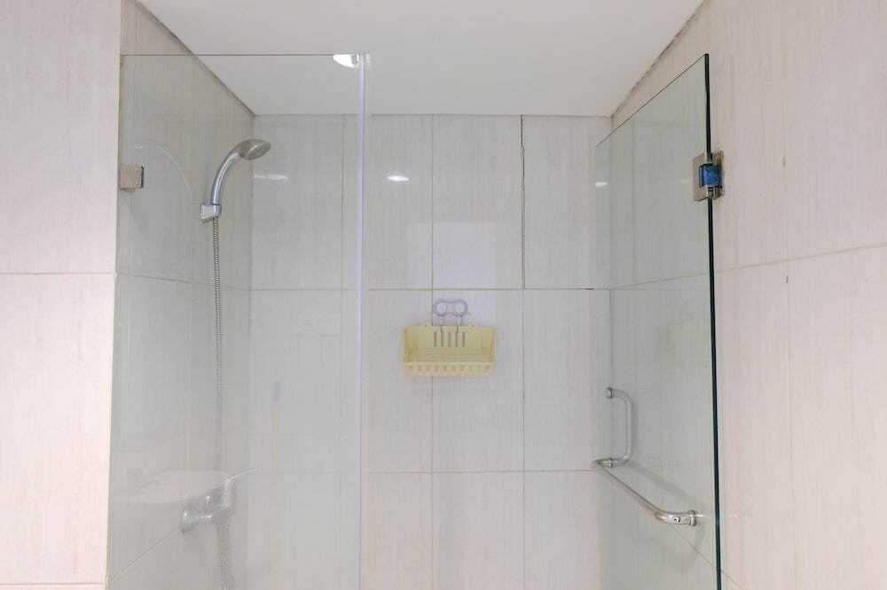 Бандунг: Good Choice Studio Apartment Tamansari La Grande