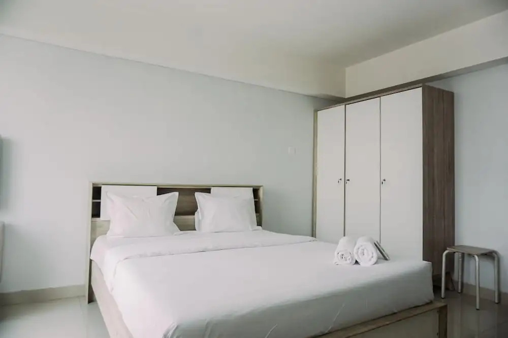 Джакарта: Cozy Living Studio Room Apartment At H Residence