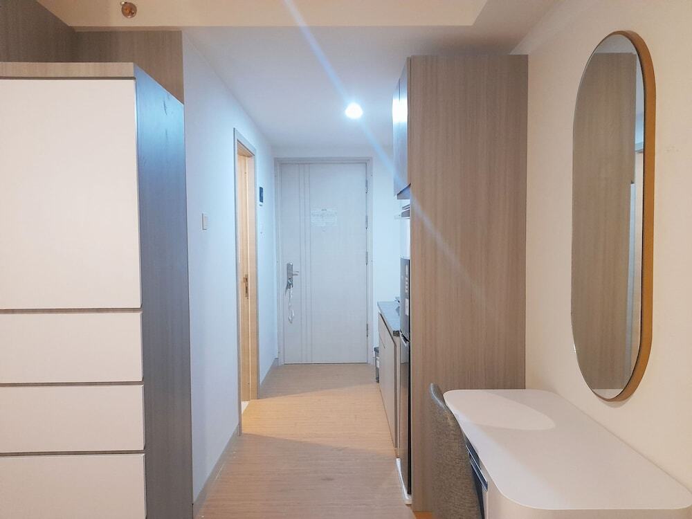 Ngaglik: Modern Classic Studio At Mataram City Apartment