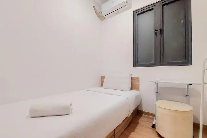 Legok: Strategic And Simple 3Br Sky House Bsd Apartment