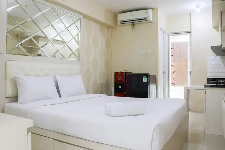Джакарта: Strategic And Modern Studio At Bassura City Apartment