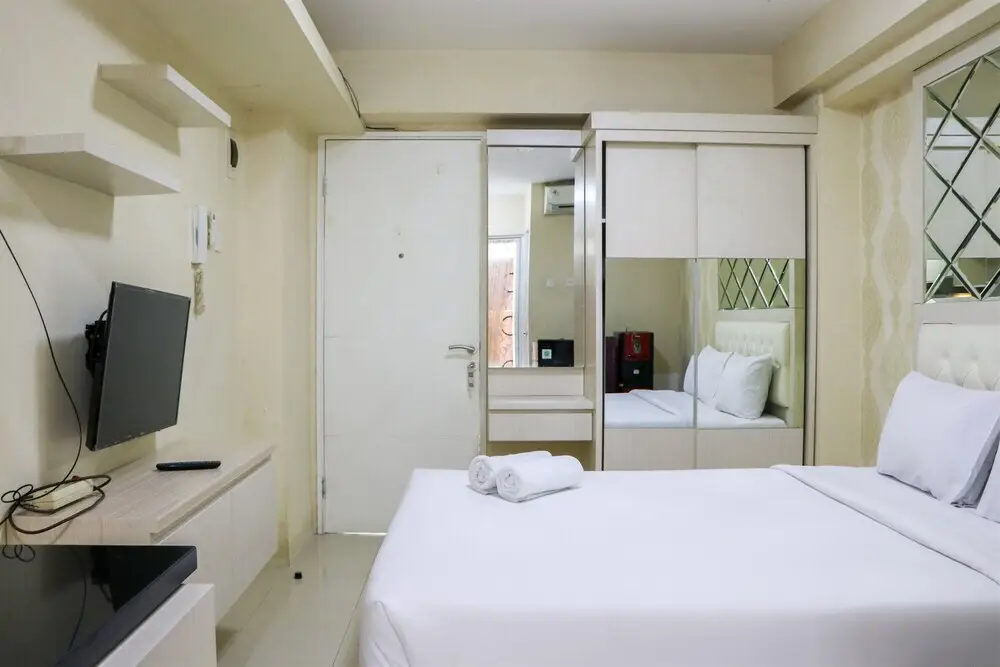 Джакарта: Strategic And Modern Studio At Bassura City Apartment