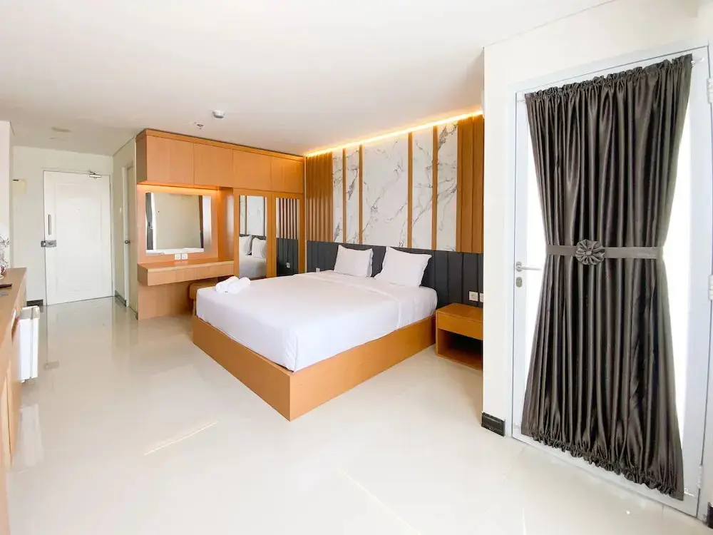 Семаранг: Cozy Living Studio (No Kitchen) At Sentraland Semarang Apartment