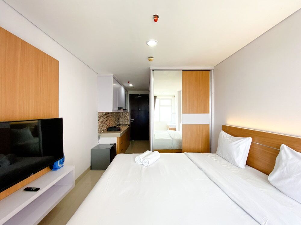 Чикаранг: Nice And Comfy Studio At Enviro Apartment