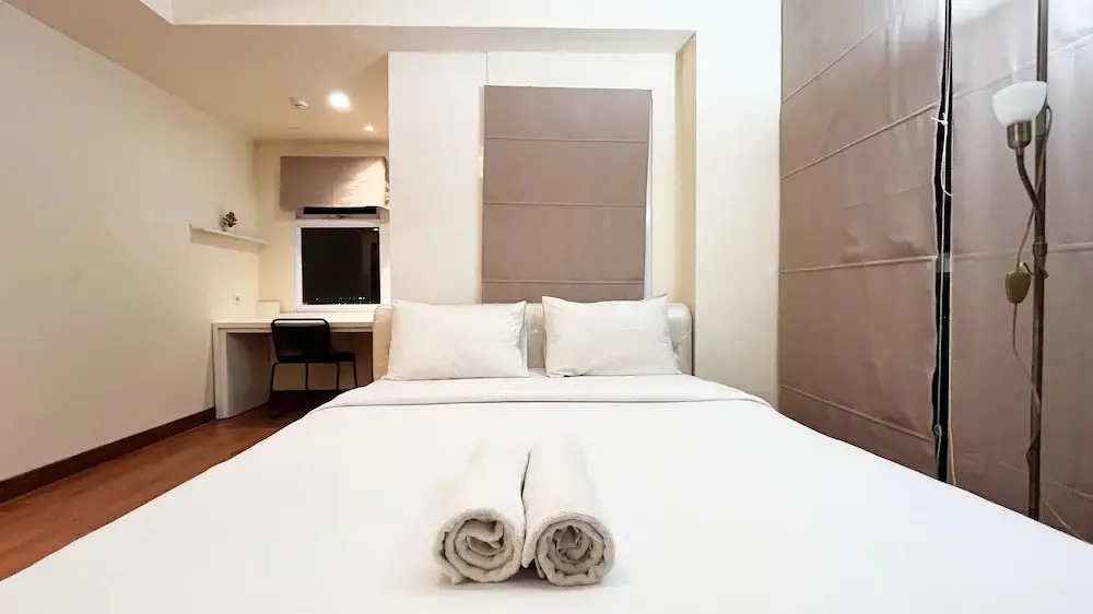Макассар: Stylish Studio Room At Apartment Vida View Makassar