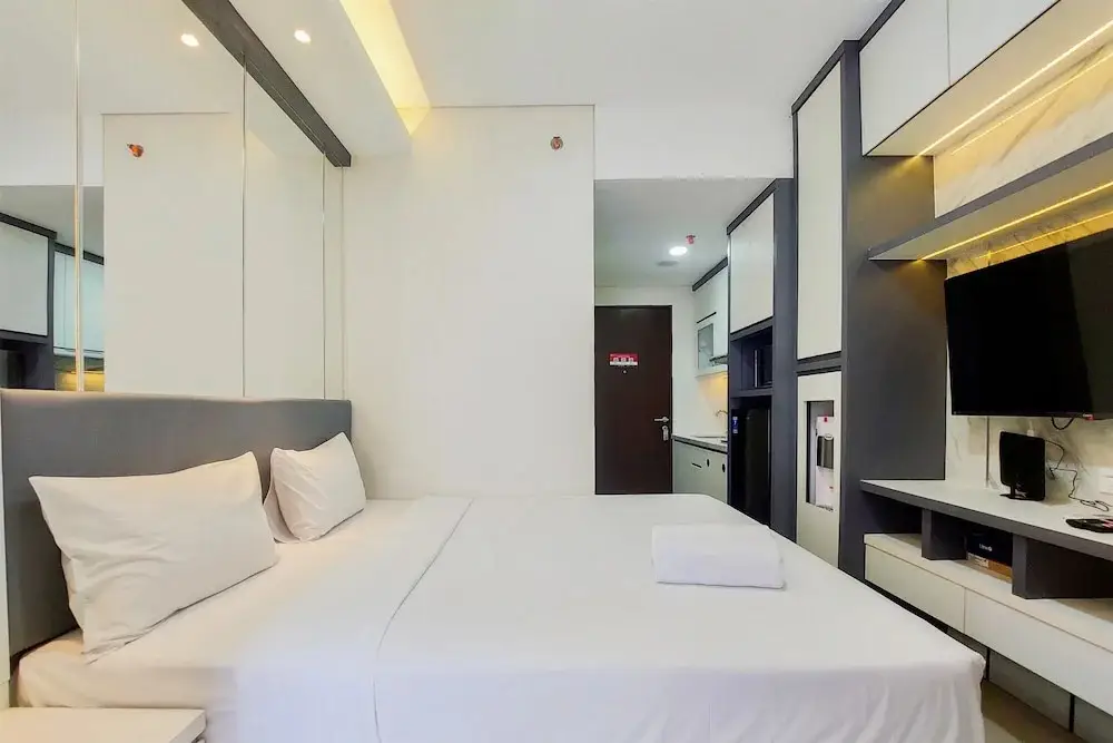 Homey And Nice Studio At Transpark Bintaro Apartment — фото 1