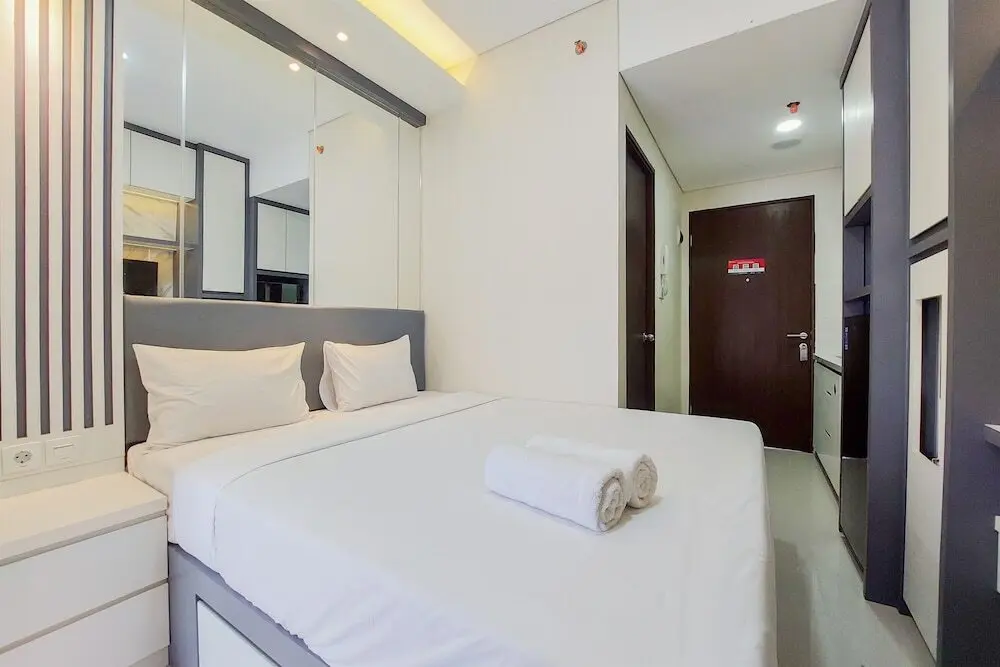 Южный Тангеранг: Homey And Nice Studio At Transpark Bintaro Apartment