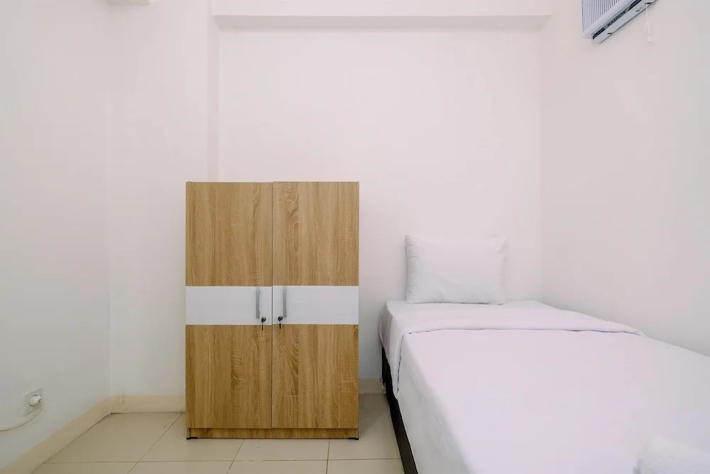 Джакарта: Brand New And Strategic 2Br At Bassura City Apartment