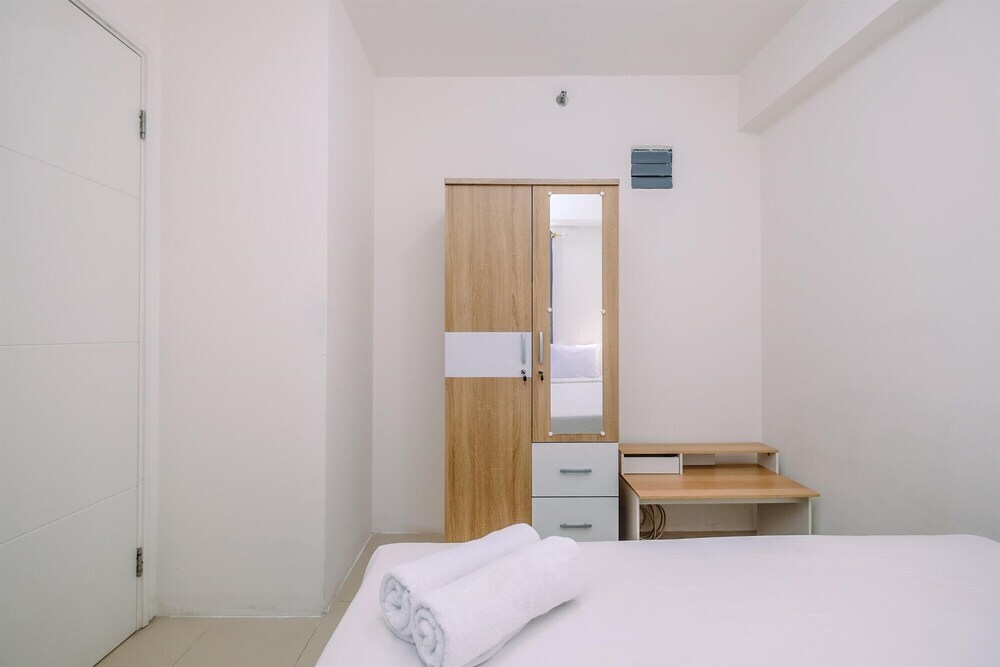 Джакарта: Brand New And Strategic 2Br At Bassura City Apartment