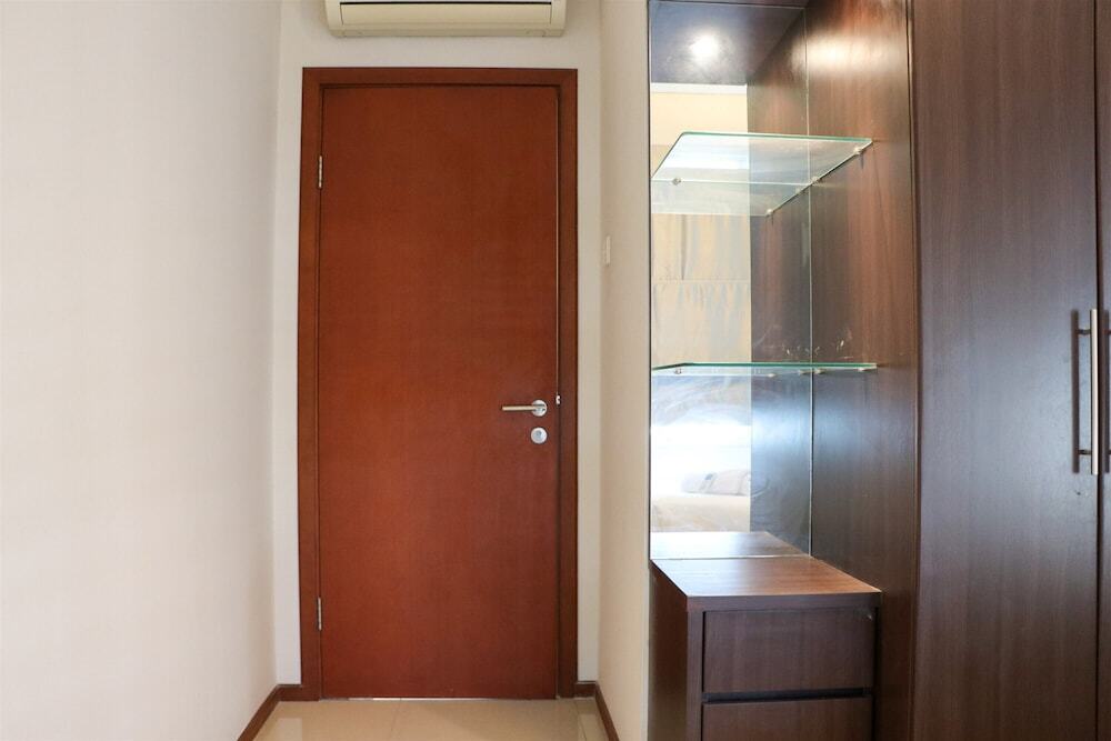 Джакарта: Full Furnished With Comfort Design 2Br Apartment At Thamrin Residence