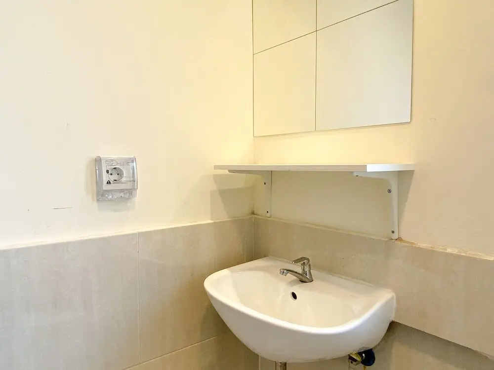Сибату: Homey And Modern 2Br At 6Th Floor Meikarta Apartment